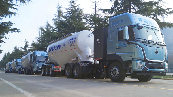 【發(fā)車新聞】邀雪稱慶，順問冬安！無懼嚴寒的“小白罐”暖心交付！