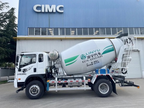 凌宇二橋攪拌車，一車適用多場景，四項核心優(yōu)勢