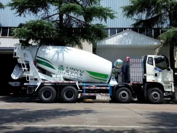 年后必看！新能源攪拌車保養(yǎng)全攻略，助您開工！