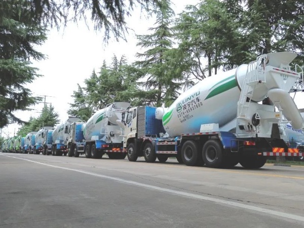 《哪吒》崛起，凌宇同行！中集凌宇攪拌車助力我國(guó)制造“鬧?！比颍? title=