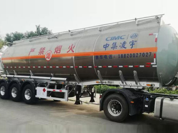 現(xiàn)場(chǎng)收獲多臺(tái)意向，中集凌宇高端液罐車遼寧受青睞