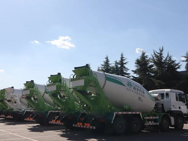 【重卡新聞】3月重卡銷量23萬(wàn)，再次刷新世界紀(jì)錄！來(lái)看各廠家具體表現(xiàn)