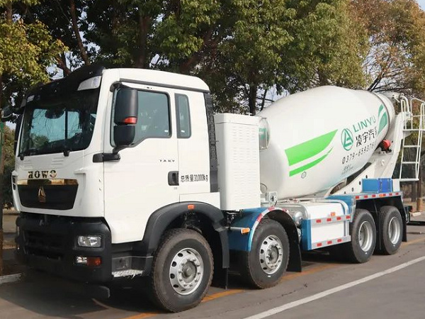 望“油”興嘆？別著急！凌宇電動攪拌車了解一下！