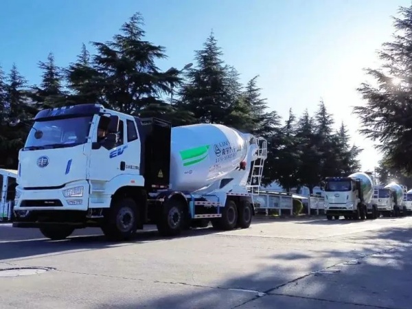 新聞關(guān)注丨國家發(fā)改委、財政部：2025國四重卡更高可補貼14萬元；新能源重卡12月銷1.5萬