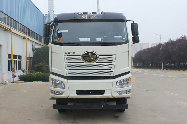 混動(dòng)攪拌車的成本怎么樣？對(duì)比傳統(tǒng)攪拌車優(yōu)勢(shì)明顯！