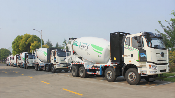 【重卡新聞】12月重卡銷5萬輛，2023年全年重卡銷量成績(jī)新鮮出爐！