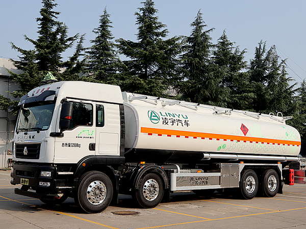 【2022“超虎想象”】凌宇全新液罐車，強勢來襲！