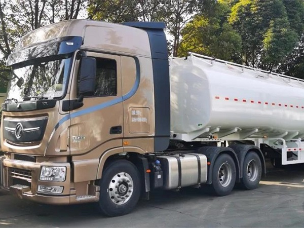 30臺(tái)凌宇罐車(chē)出口非洲，降本增效看得見(jiàn)！