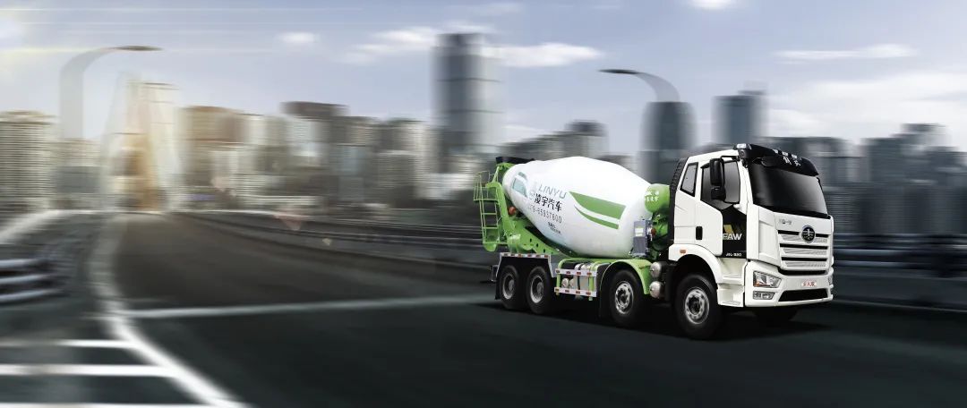 走南闖北，TA依舊一往無前，詮釋自信人生