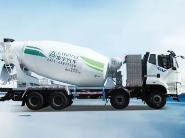 卡友購車選誰好？聽聽DeepSeek的大實話！