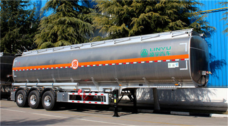 國家對(duì)油罐車的安全性硬性規(guī)定具體有哪些